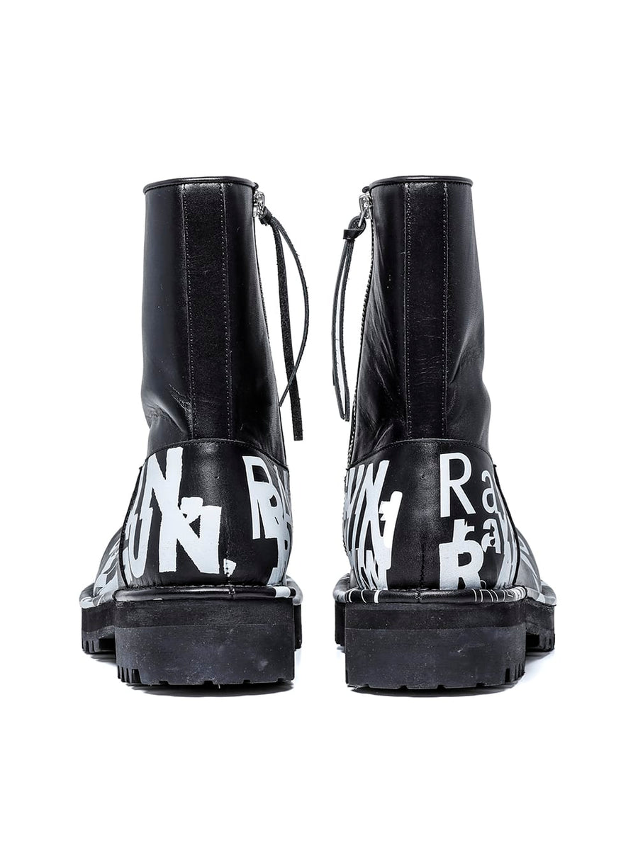 sf.0003AW23-black side-zip boot. THE TWO OF US 2023 Autumn 