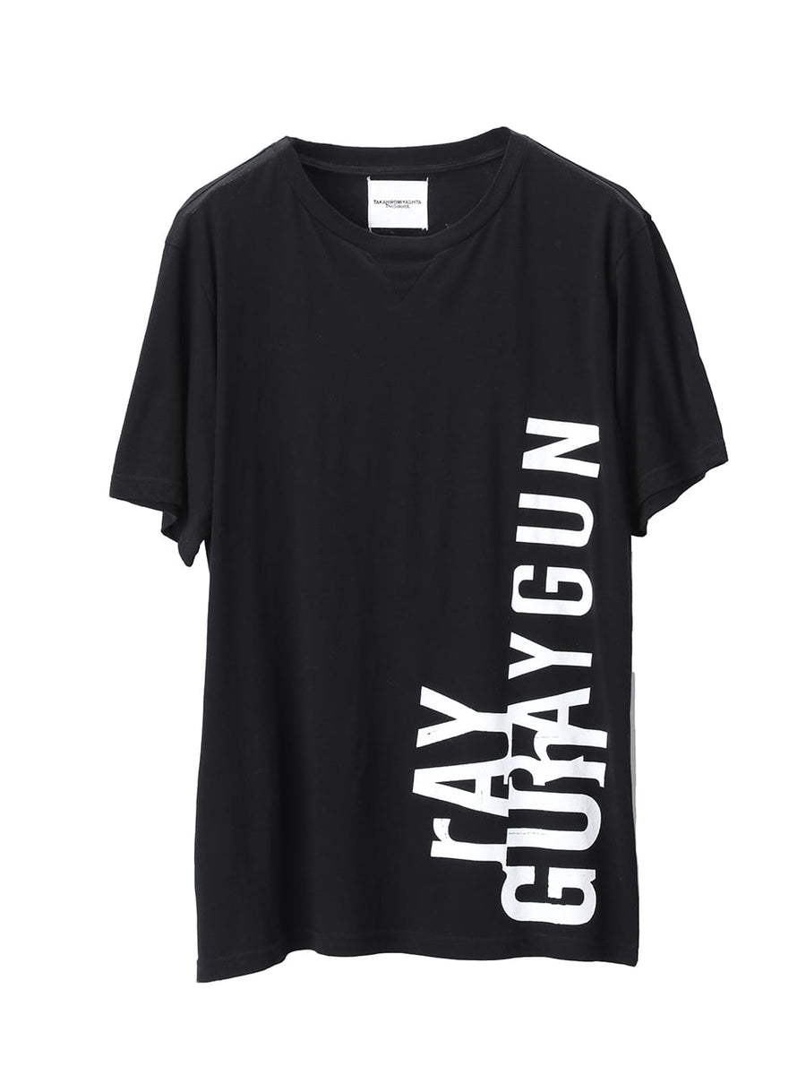 sc.0005aAW23-black s/s tee. THE TWO OF US 2023 Autumn