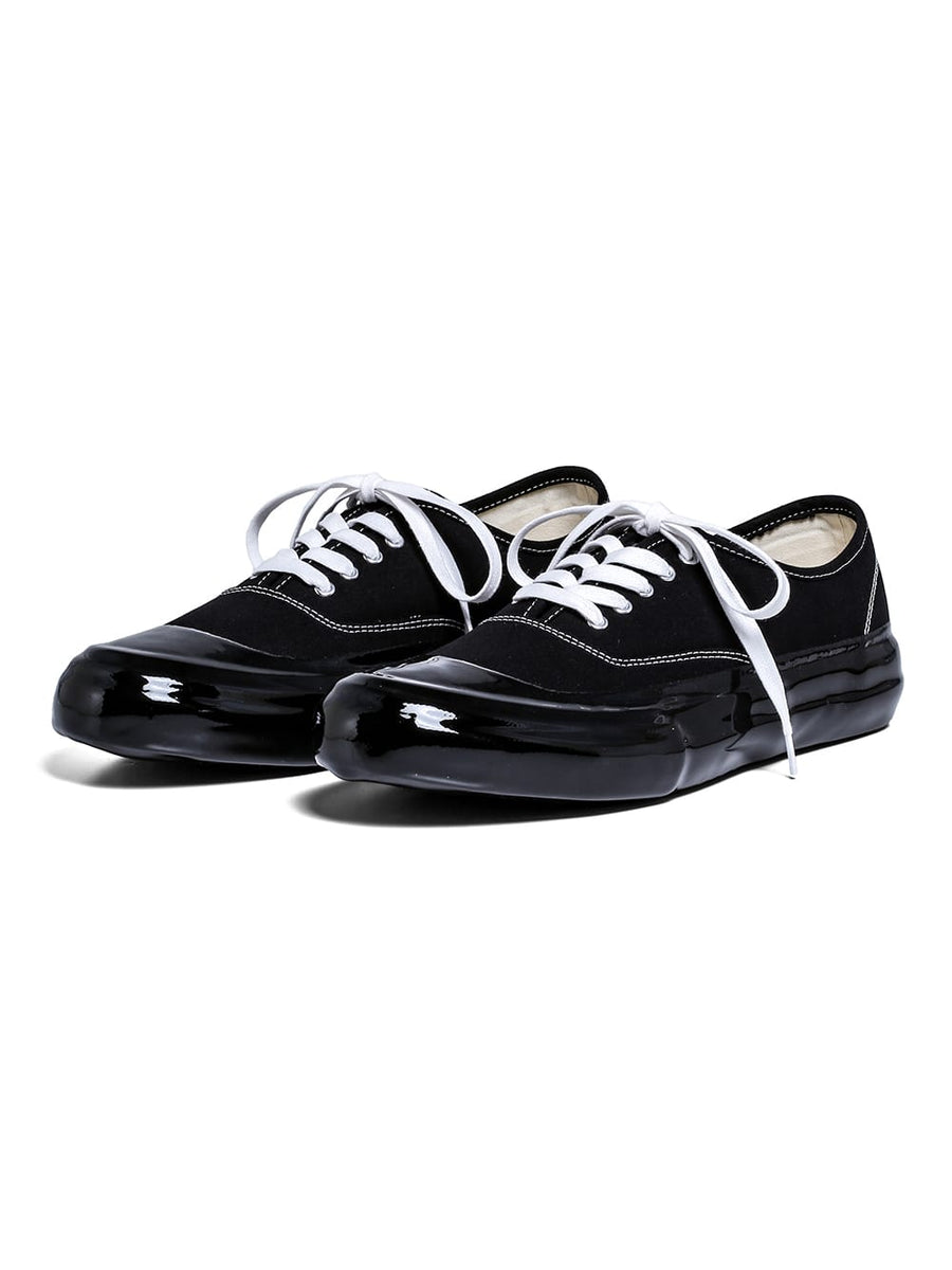 sf.0006AW25-black x black デッキシューズ The Black-and-White