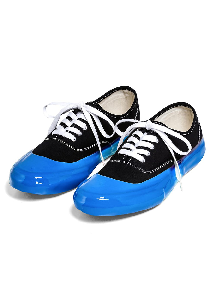 sf.0006AW25-black x blue デッキシューズ The Black-and-White