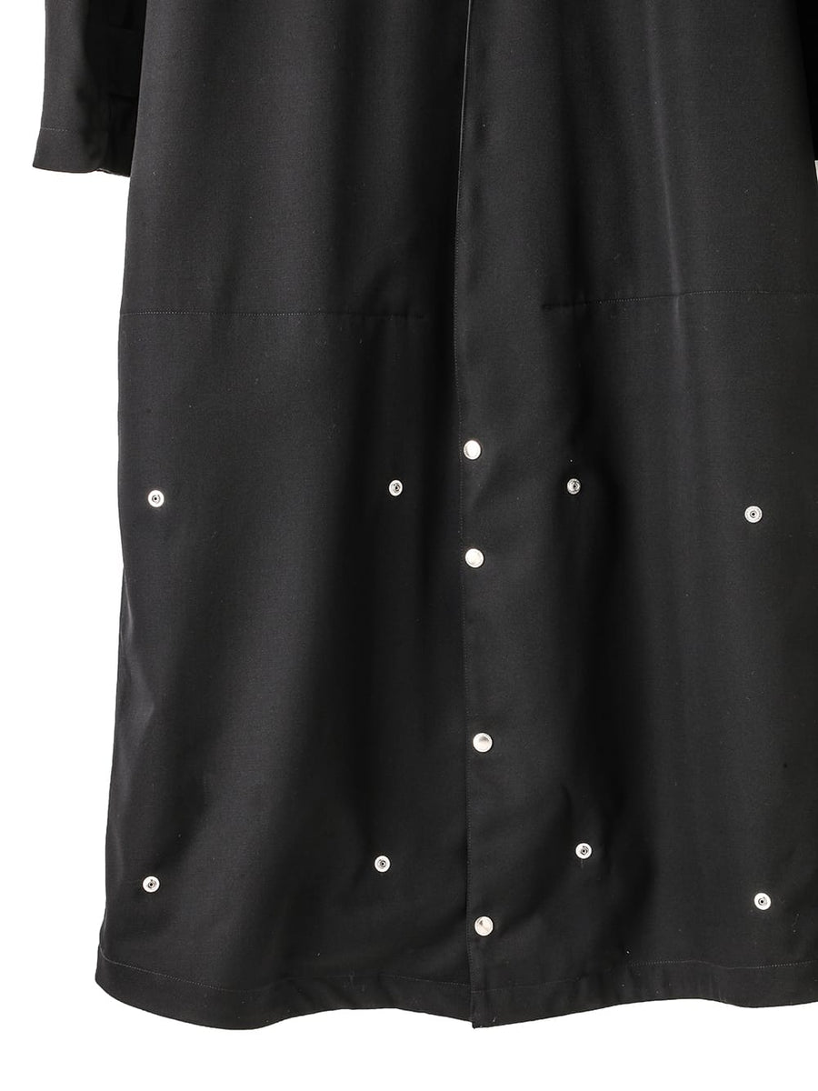 The letters ホースライディングコート S sj.0026AW25-black ホースライディングコート The Black-and-White