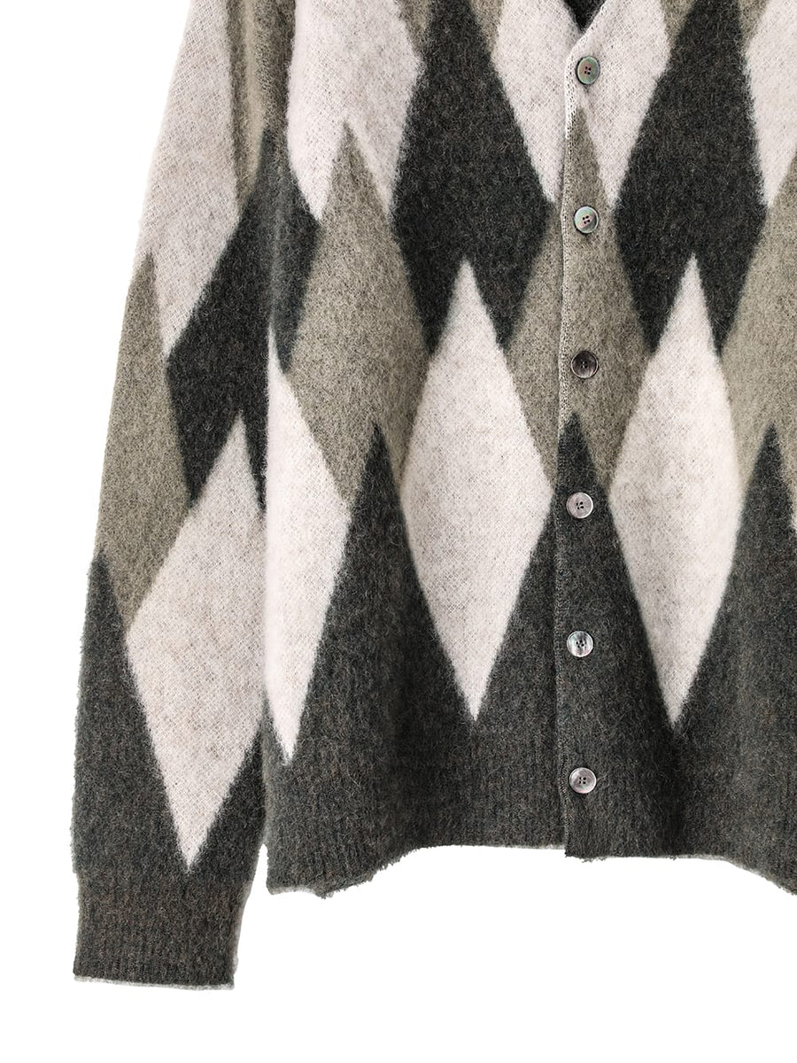 sk.0020AW25-green カートカーディガン2 The Black-and-White Realism