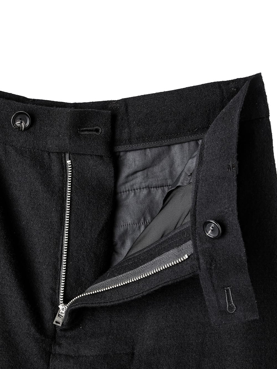sp.0009bAW23-black trouser look flared culotte. THE TWO OF