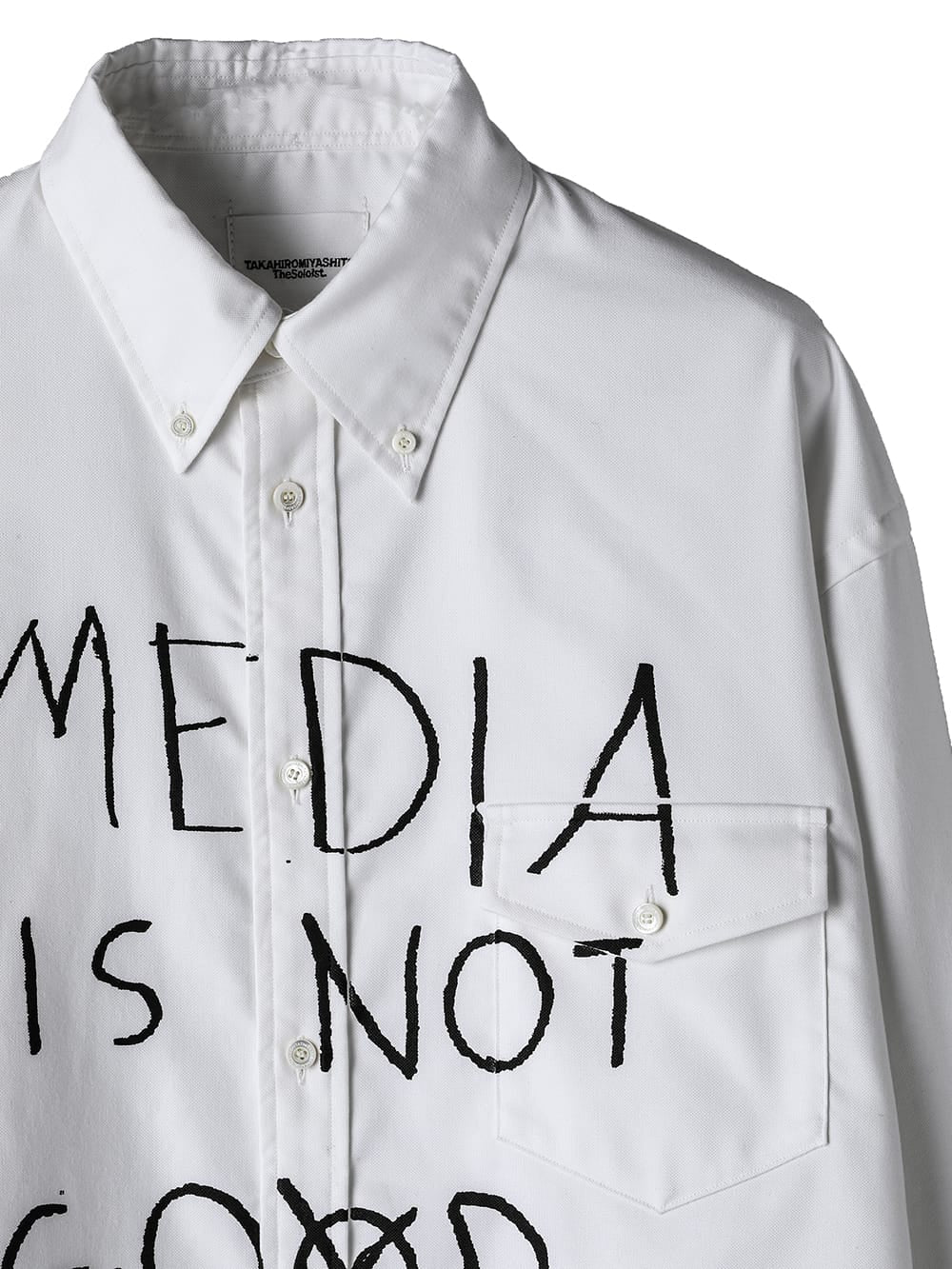 button down shirt. (media is not go⨂d.type 2)