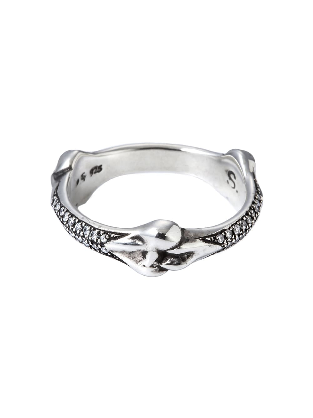 bone shaped band ring.with diamond