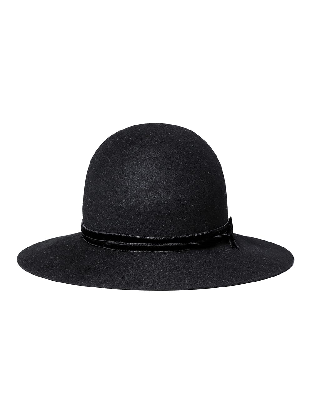 nobled hat./velvet ribbon.