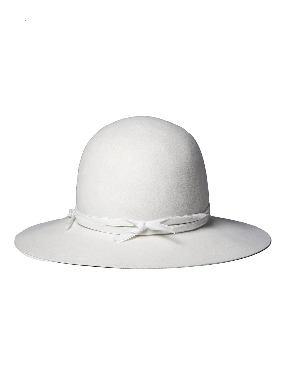 sa.0015AW23-white bowler hat./velvet ribbon. THE TWO OF US 2023