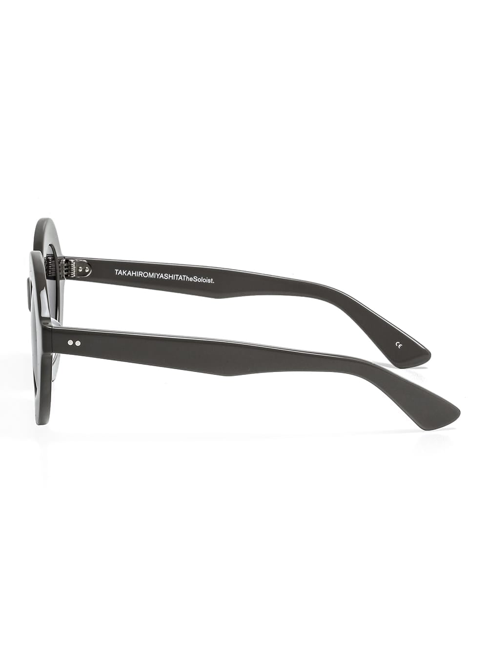round shape sunglasses.