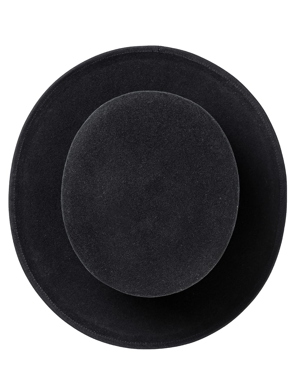 silk hat.