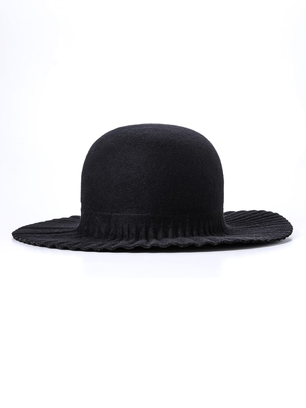 wide brim pleated hat