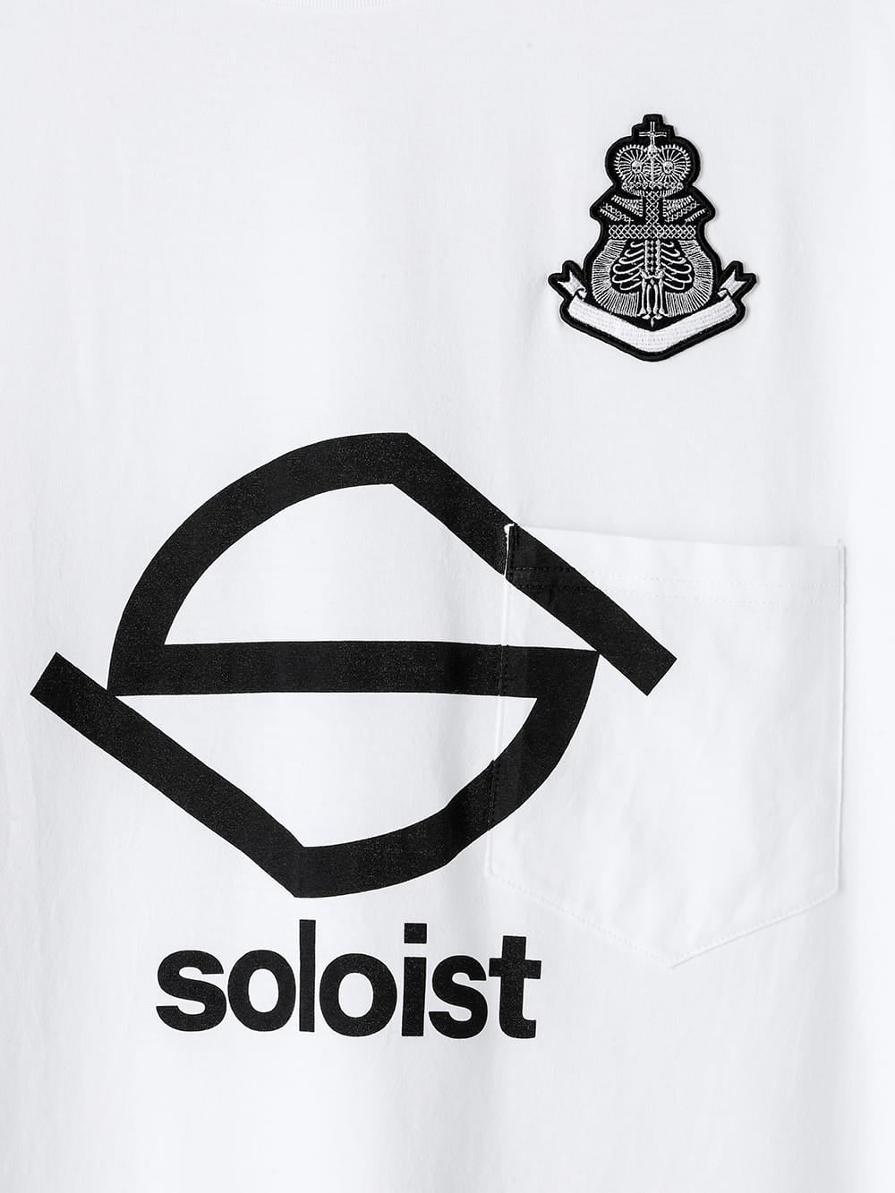 S logo and bone emblem. (oversized s/s pocket tee)