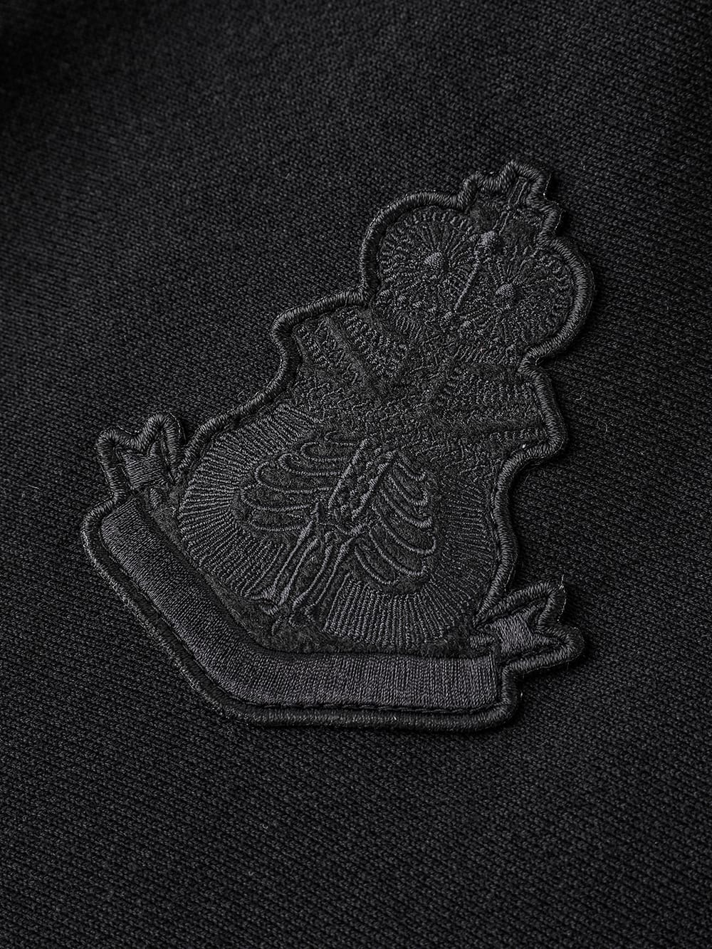 S logo and bone emblem. (oversized hoodie)