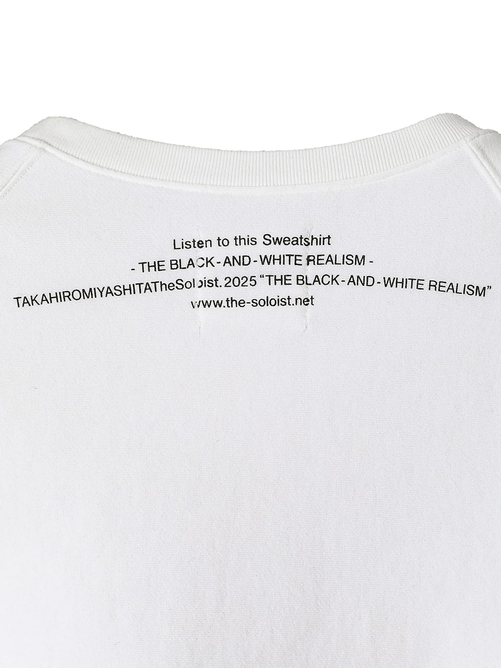 crew neck  sweat shirt "the black-and-white realism"