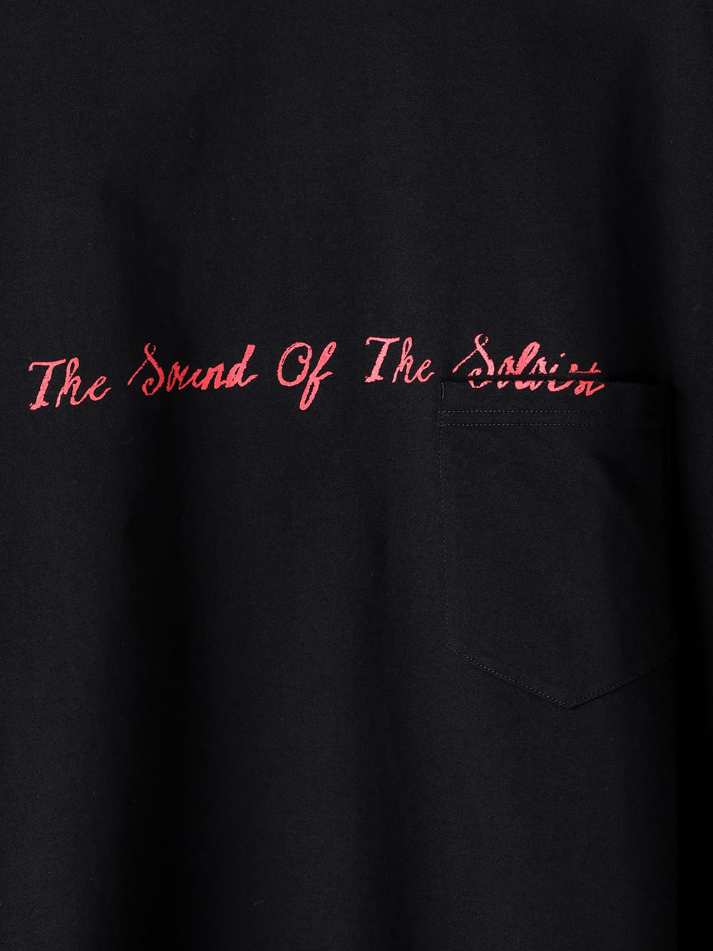 the sound of the soloist. (oversized s/s pocket tee)