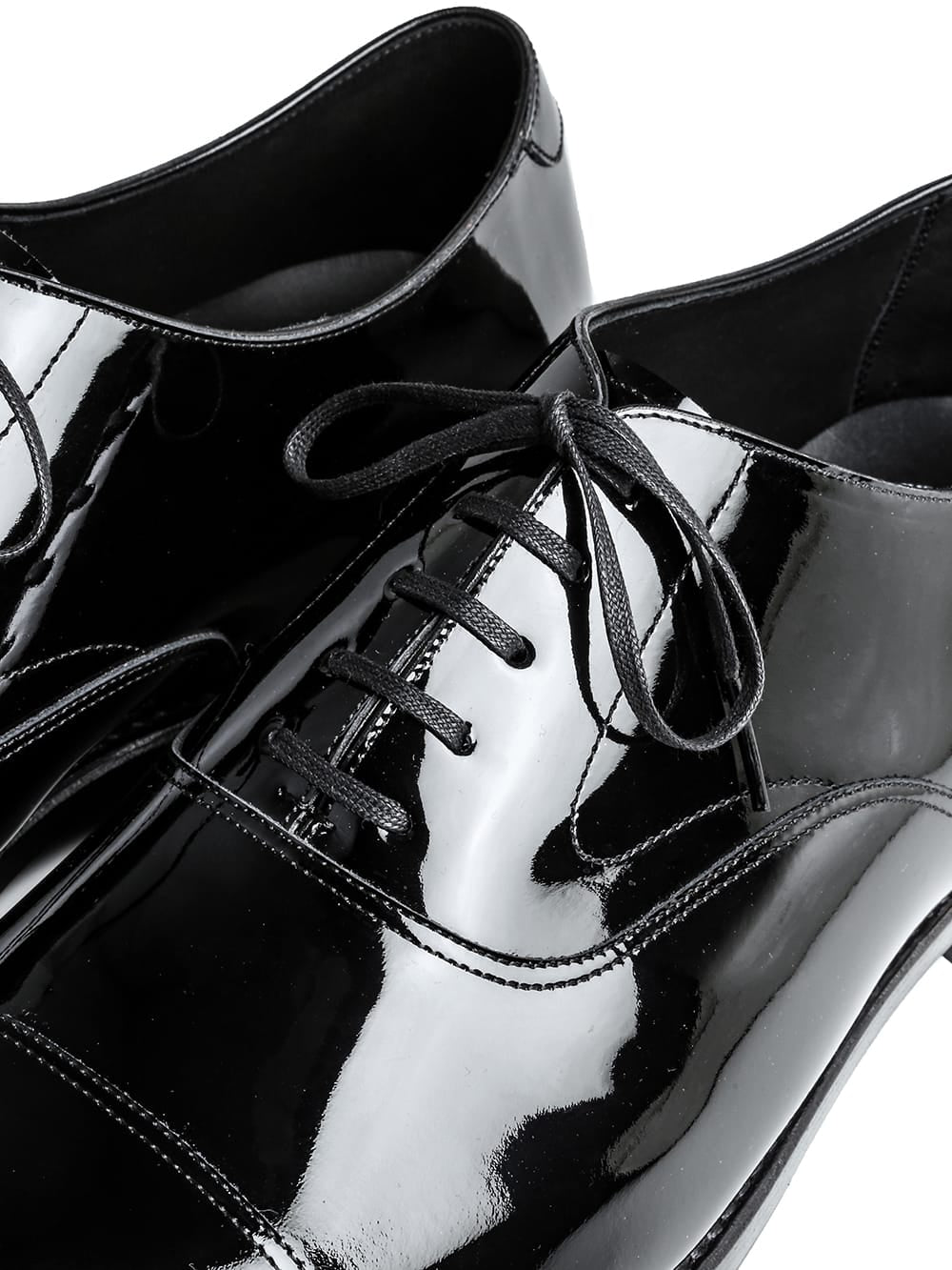 patent leatherderby shoes