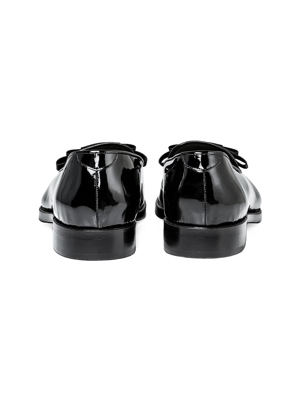 patent leather opera pump
