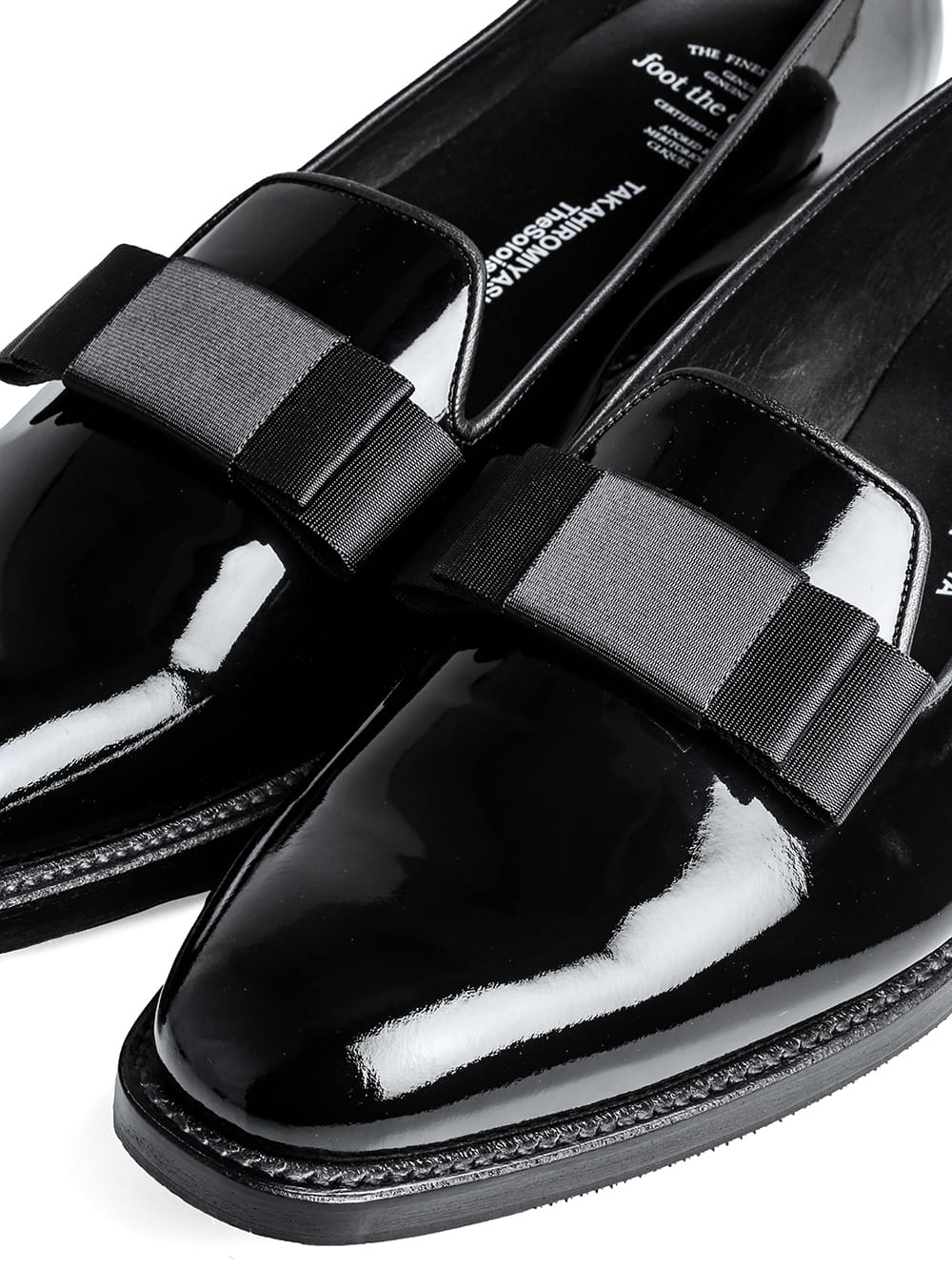 patent leather opera pump