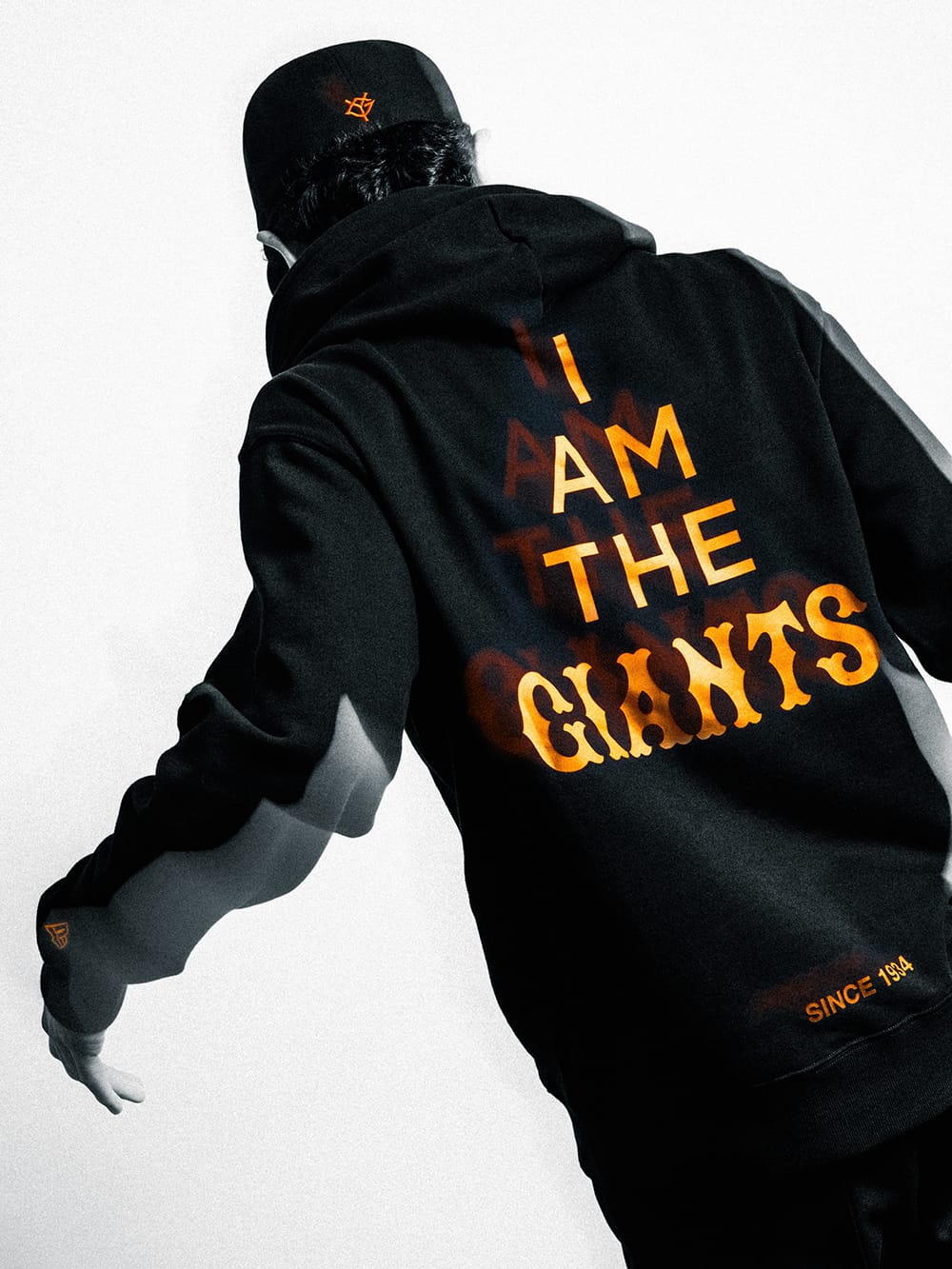 Sweat Pullover Hoodie.( I AM THE GIANTS)