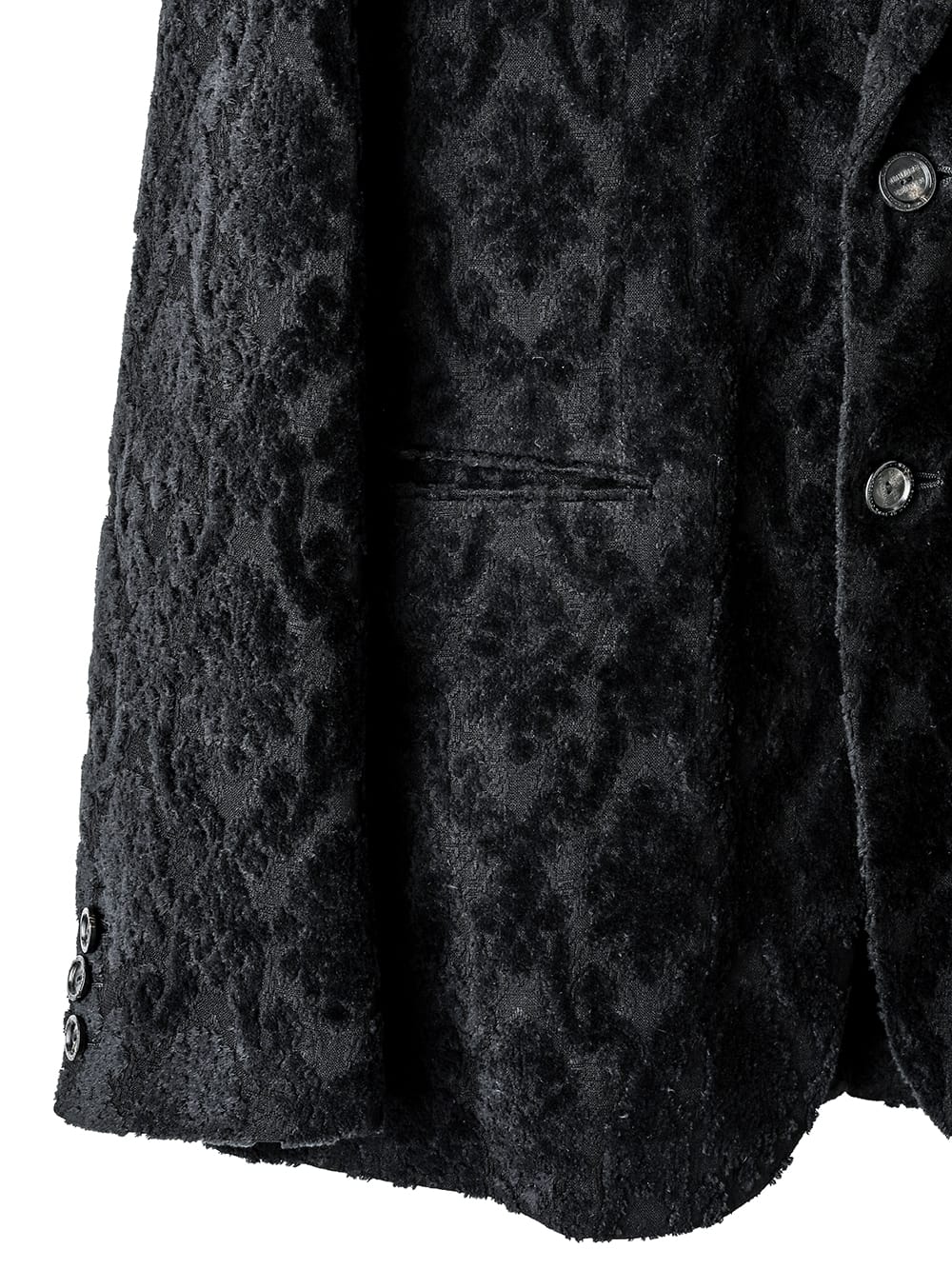notched lapel 2b sack jacket.