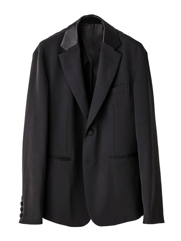 notched lapel 2b jacket.