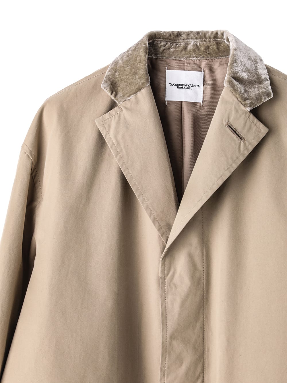 velvet collar chesterfield coat.