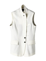 sj.0007bAW23-white right - left sleeveless peaked lapel