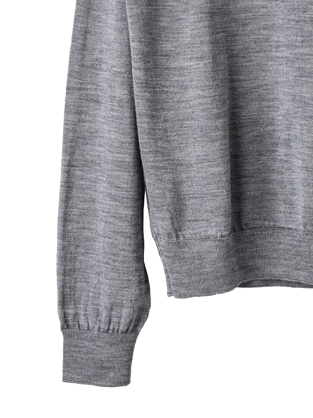high gauge crew neck  sweater.