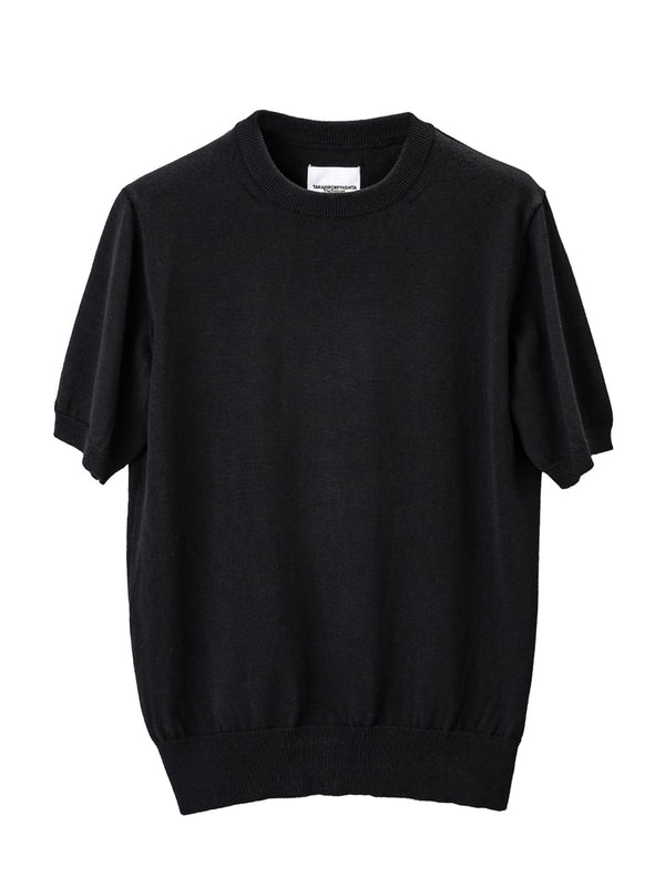 reglar fit crew neck short sleeve sweater.