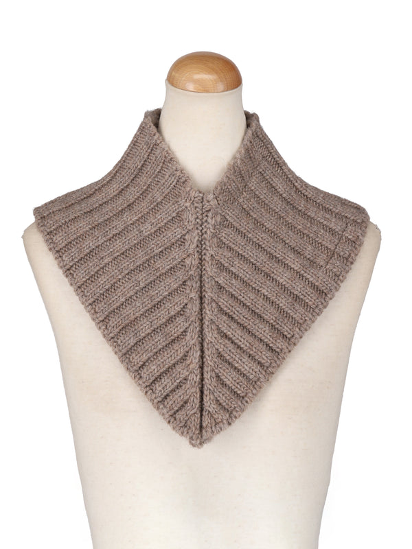 V-Neck Neck Warmer (Low)