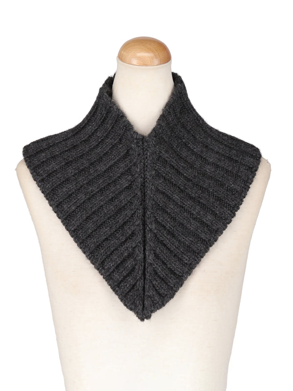 V-Neck Neck Warmer (Low)