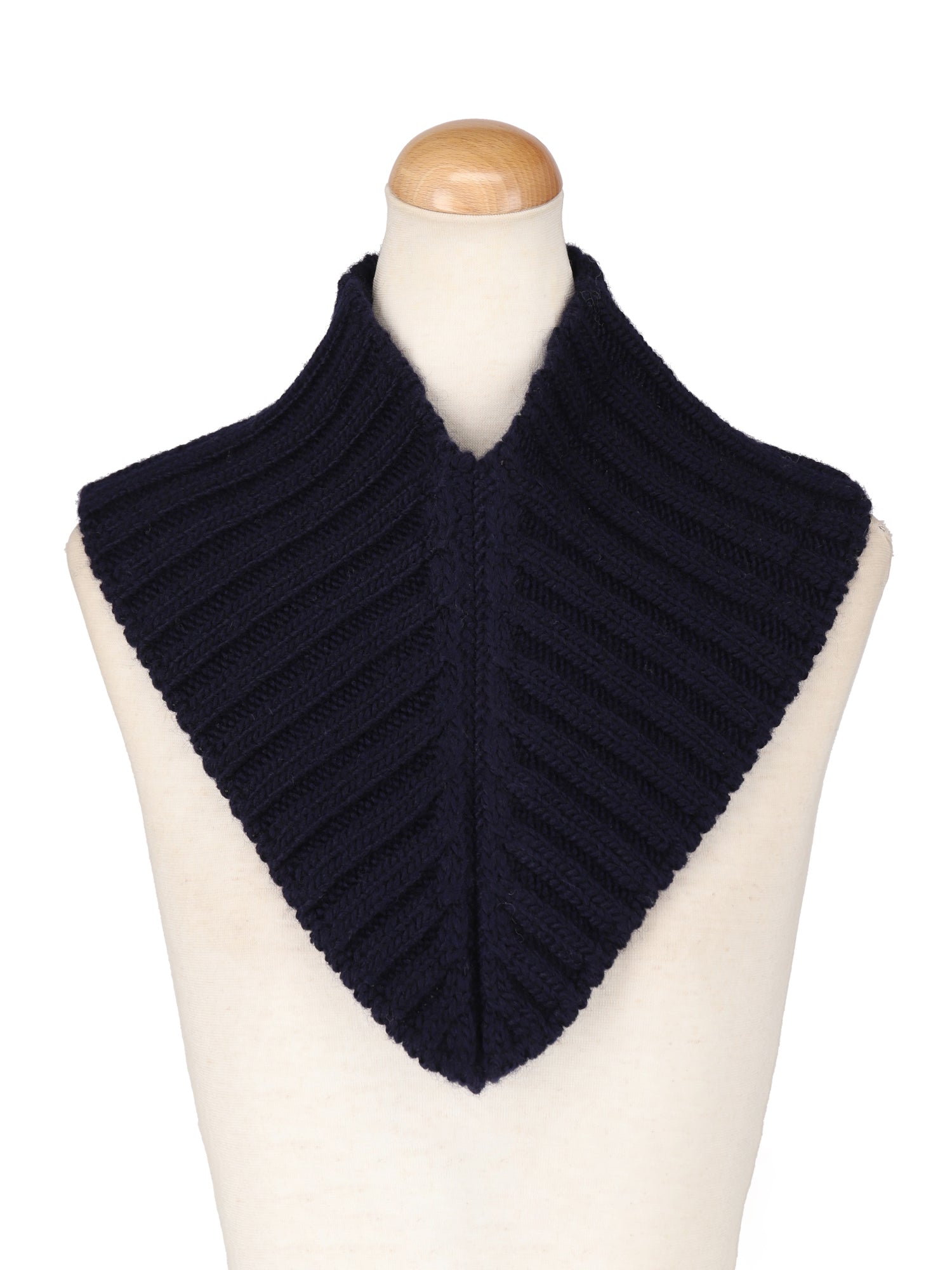 V-Neck Neck Warmer (Low)