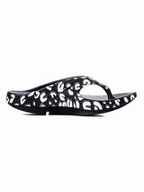sof.0021 flip-flop.(leopard) - OOFOS × TAKAHIROMIYASHITATheSoloist