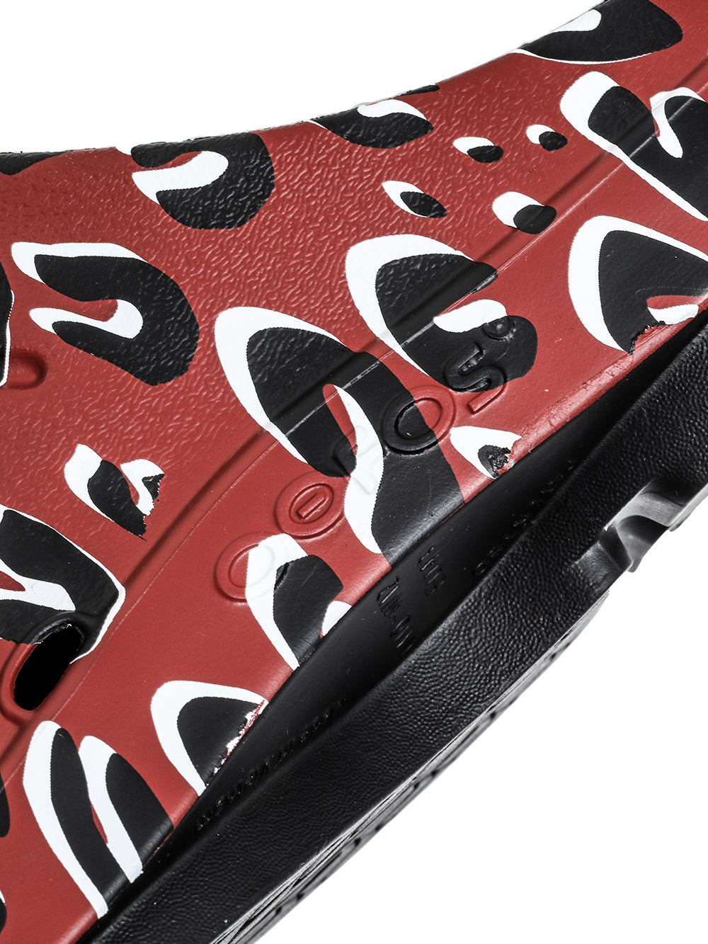 clog.(leopard)