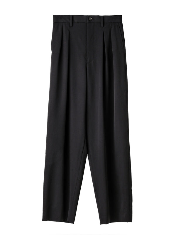 twelve-tuck slacks.