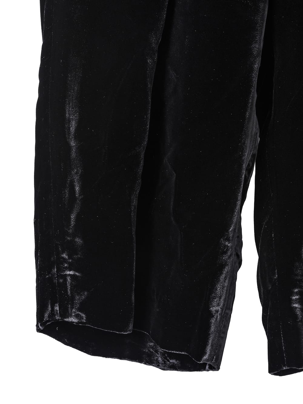 twelve-tuck slacks.