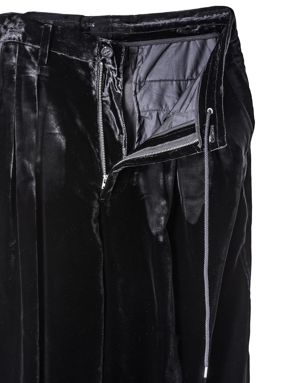 twelve-tuck slacks.