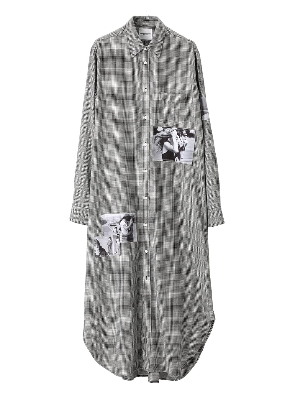 loose fit regular collar maxi length shirt.