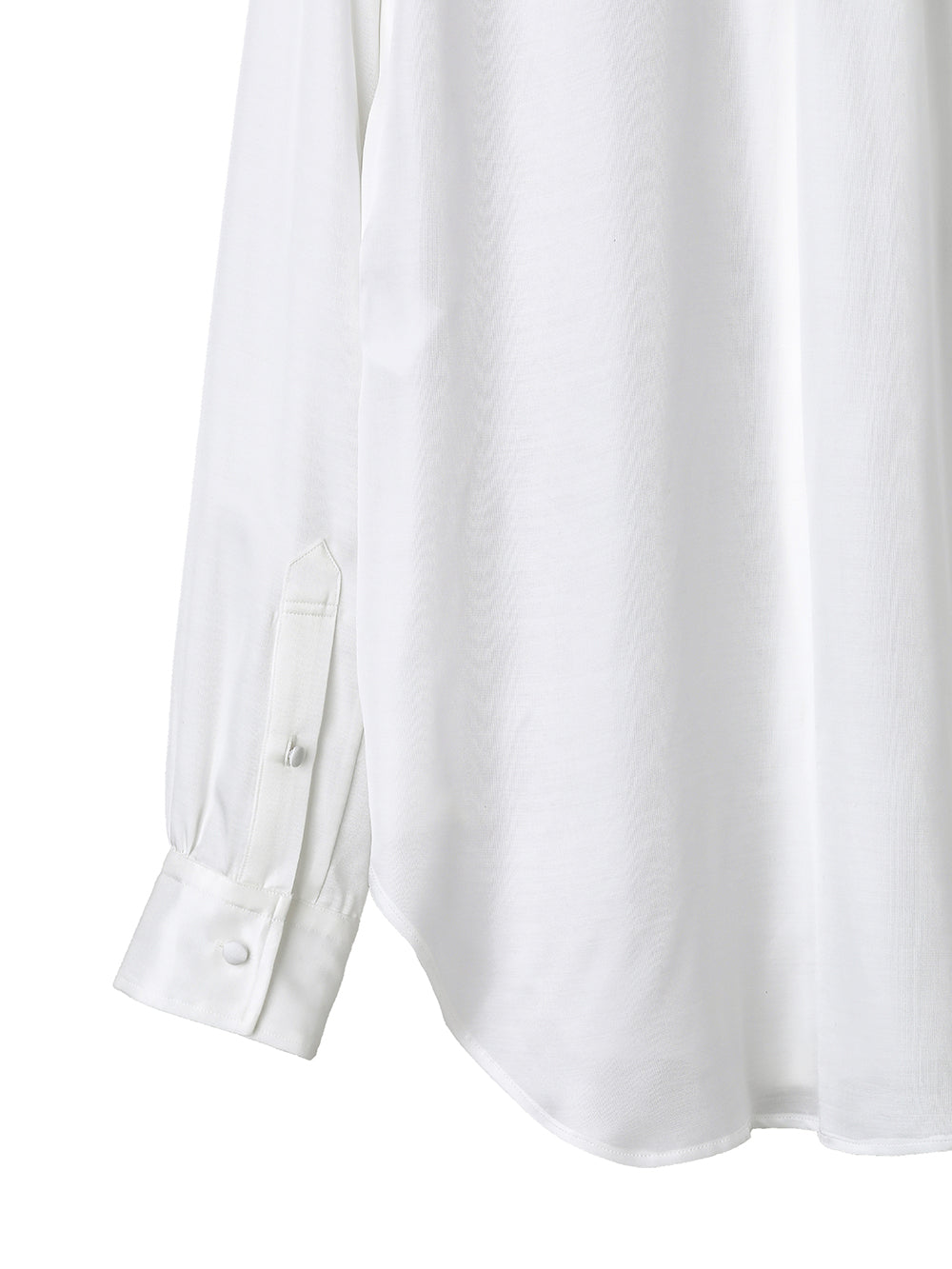 bow tie collar shirt.
