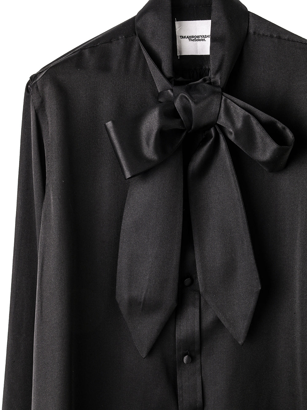 bow tie collar shirt.