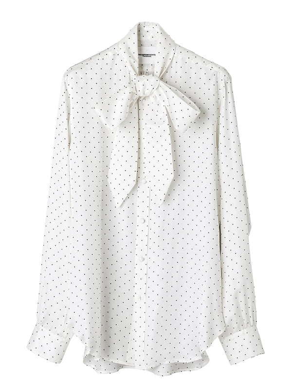 bow tie collar shirt.
