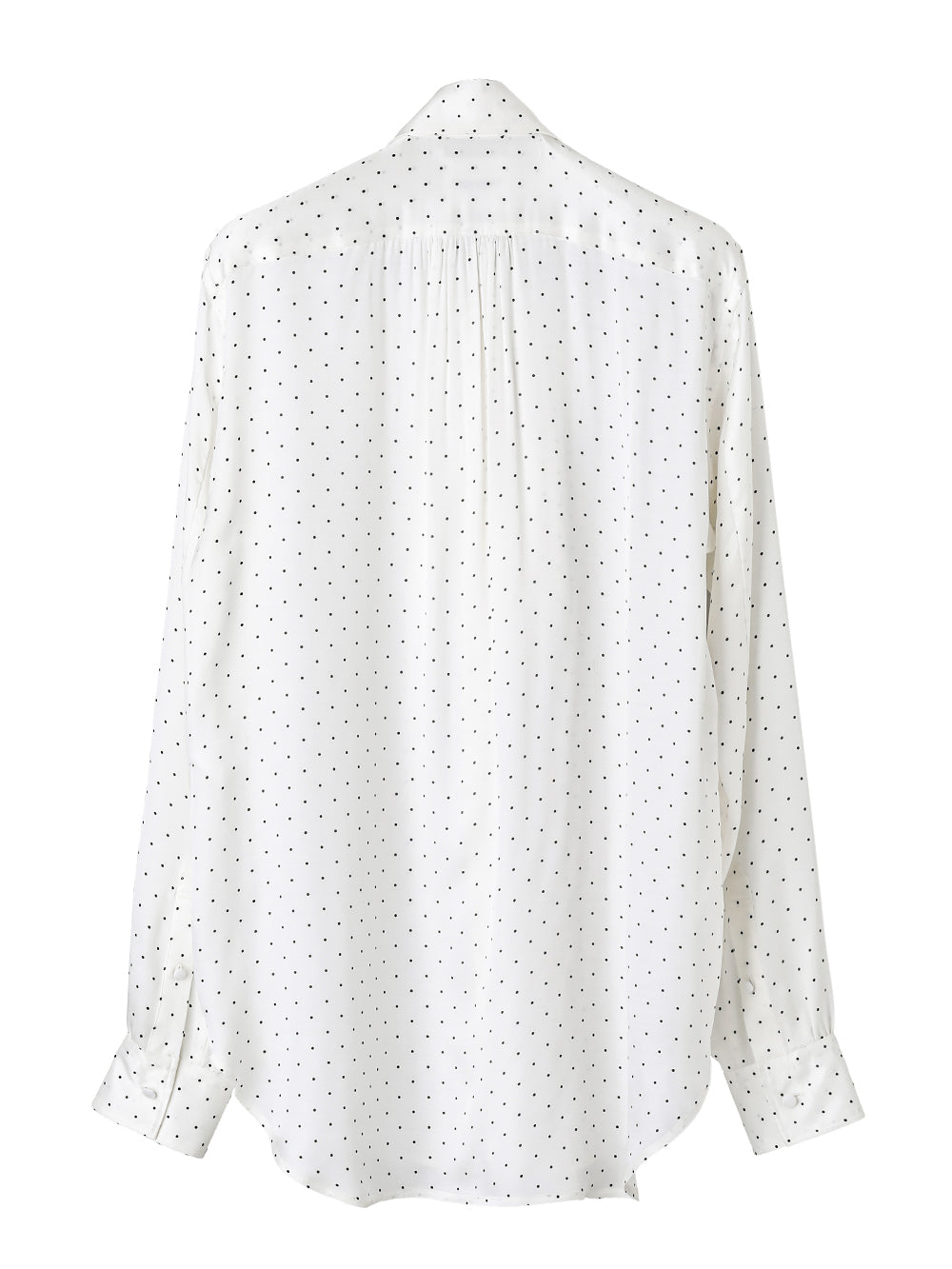 bow tie collar shirt.
