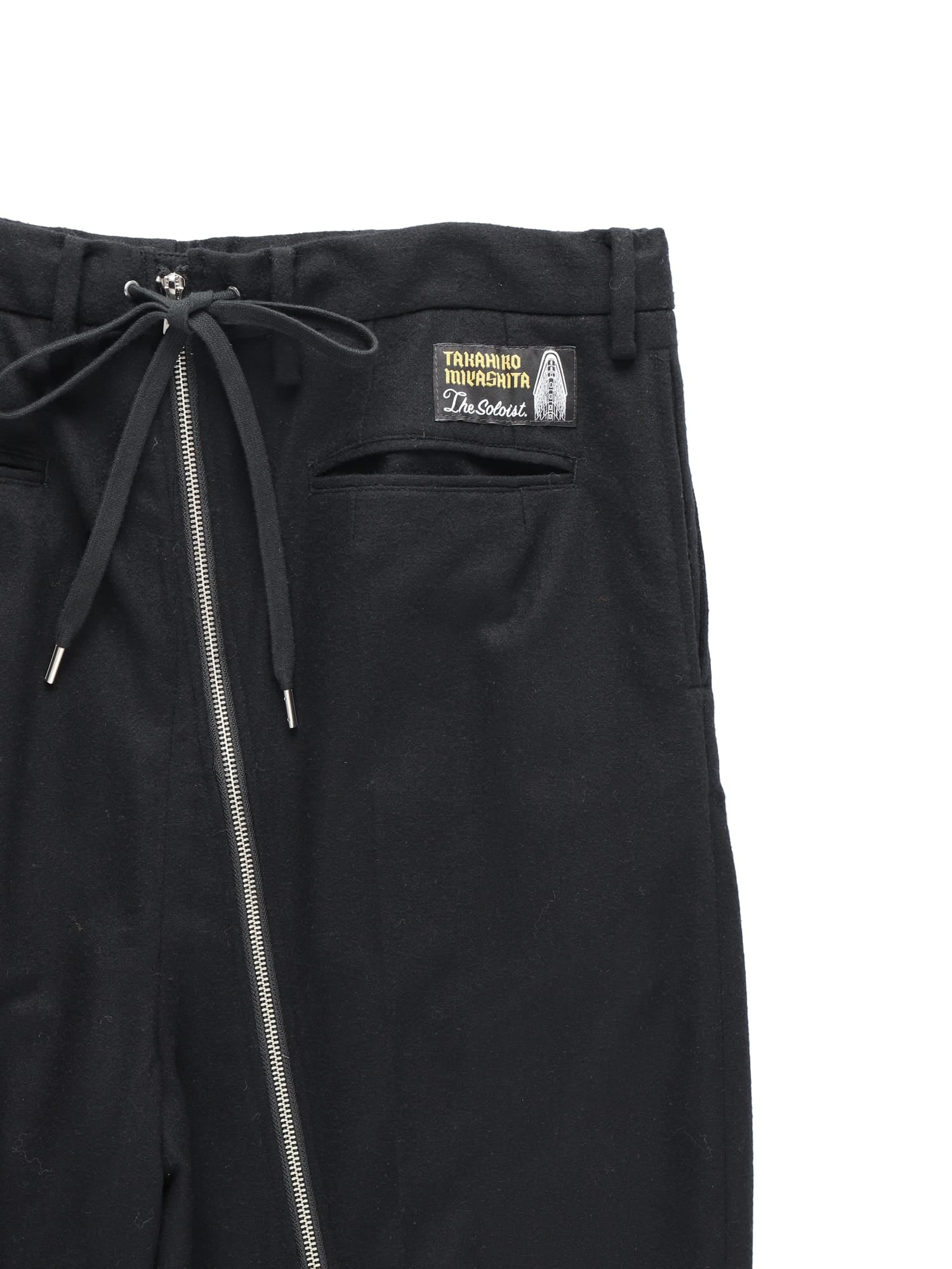sp.0002bAW22_black reverse cropped baggy zipper pant. TheSoloist