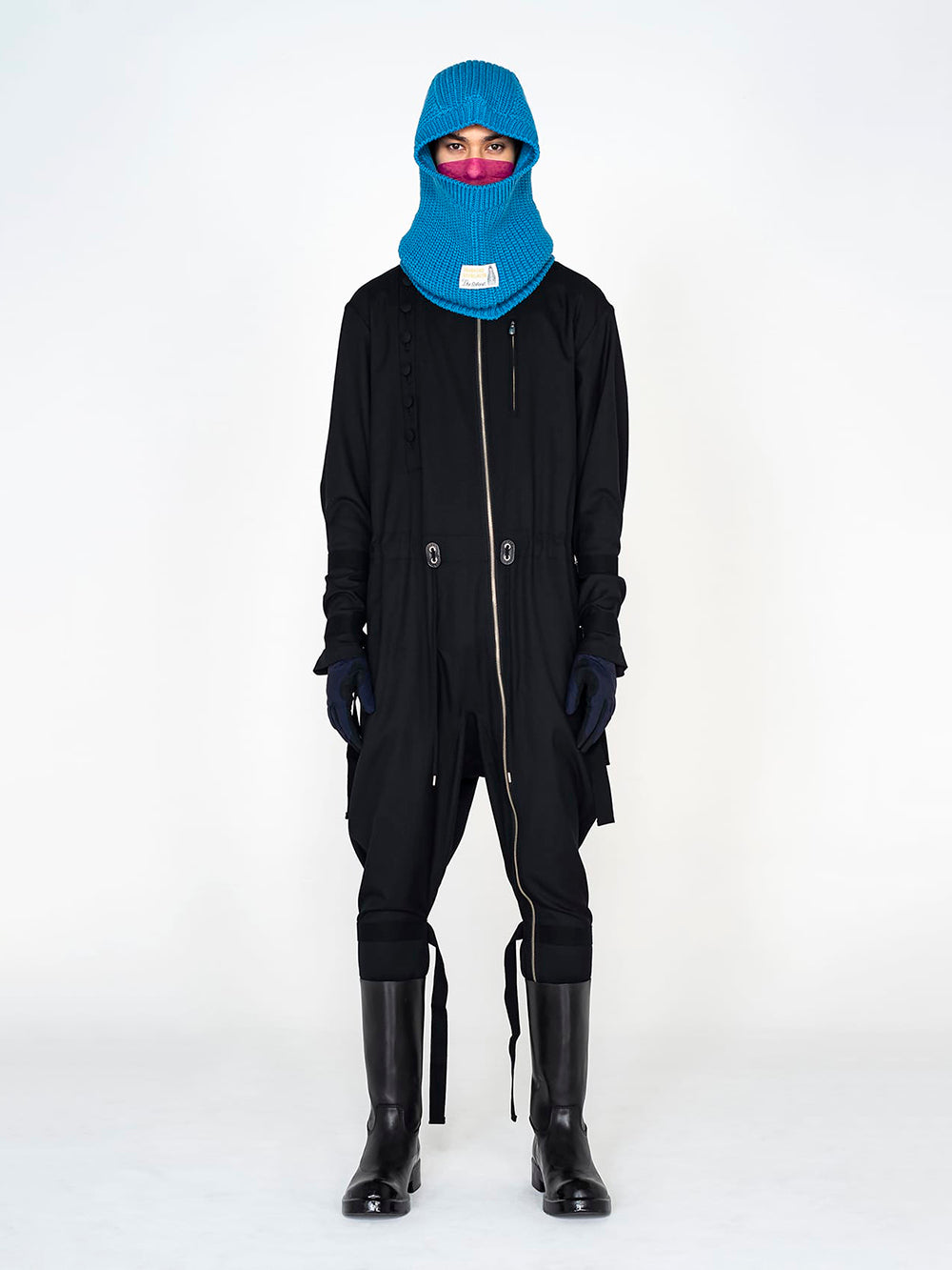 sc.0009AW22_blackxpink balaclava turtle neck l/s tee. TheSoloist