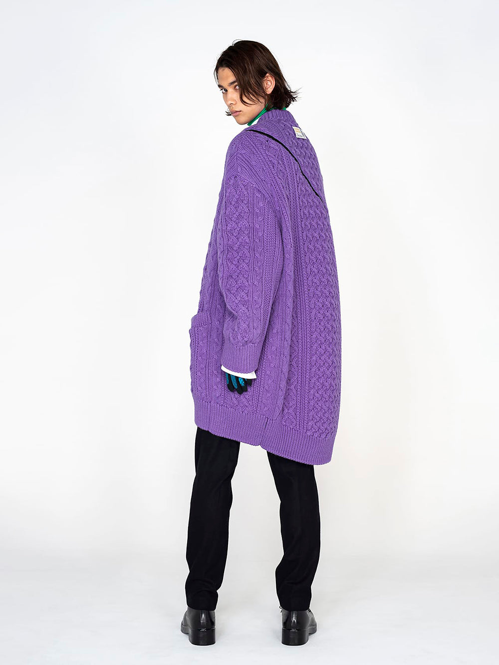 sk.0001AW22_purple double zip balloon shaped aran pattern cardigan