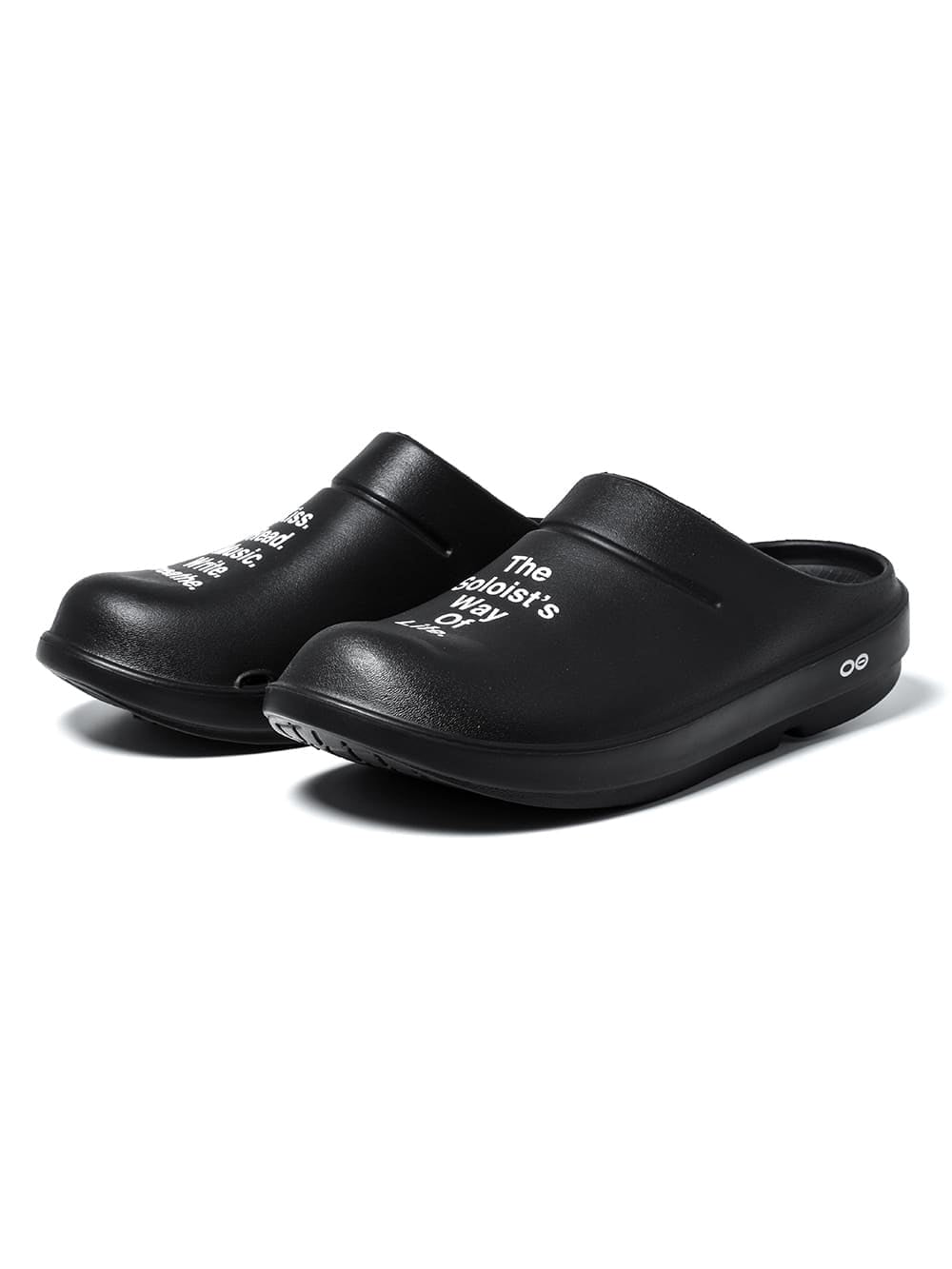 SOLOIST OOFOS CLOG US8-